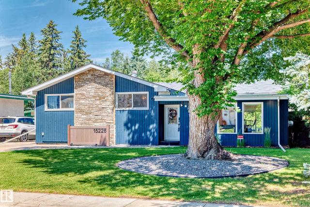 15226 81 Avenue NW  Edmonton, AB T5R 3P1