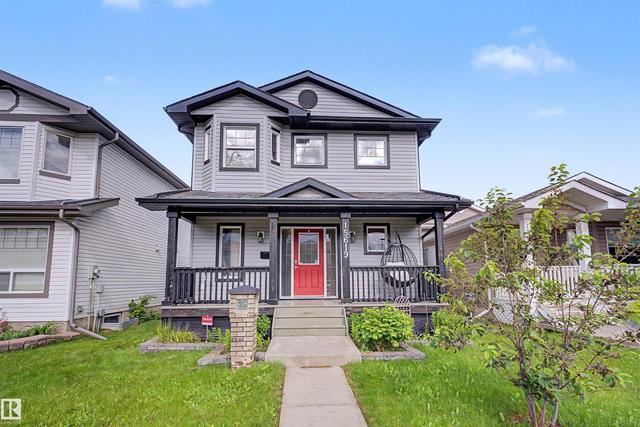 15619 45 Street NW  Edmonton, AB T5Y 3G8
