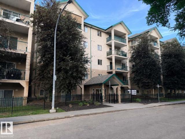 515 11325 83 Street NW  Edmonton, AB T5B 4W5
