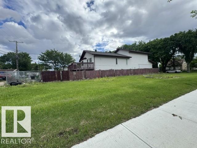 11447 90 Street  Edmonton, AB T5B 3X8