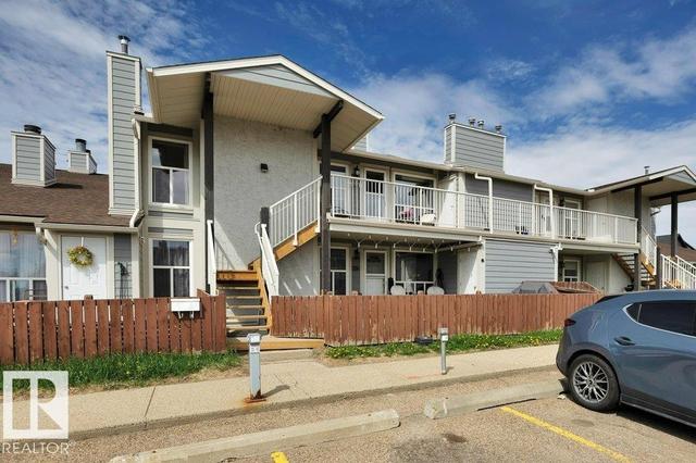 2336 151 Avenue NW  Edmonton, AB T5Y 2L1