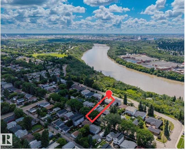 4622 ADA Boulevard NW  Edmonton, AB T5W 4M8