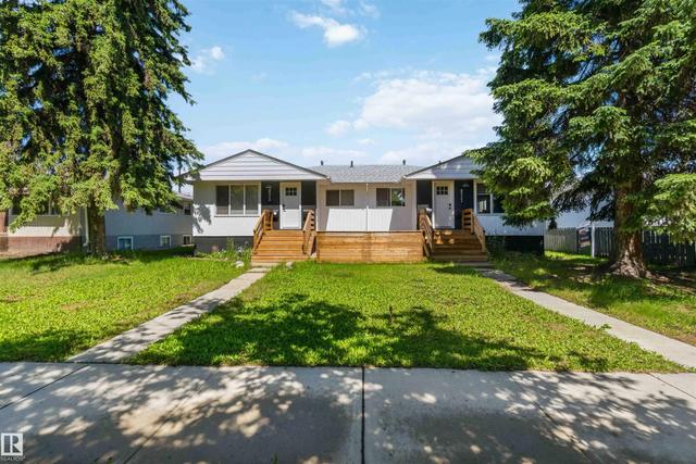 8522 8524 84 Avenue  Edmonton, AB T6C 1C9