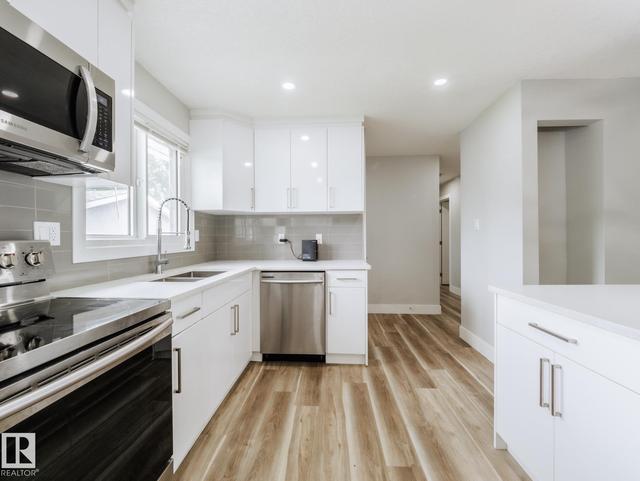 15011 59 Street NW  Edmonton, AB T5A 1Y6