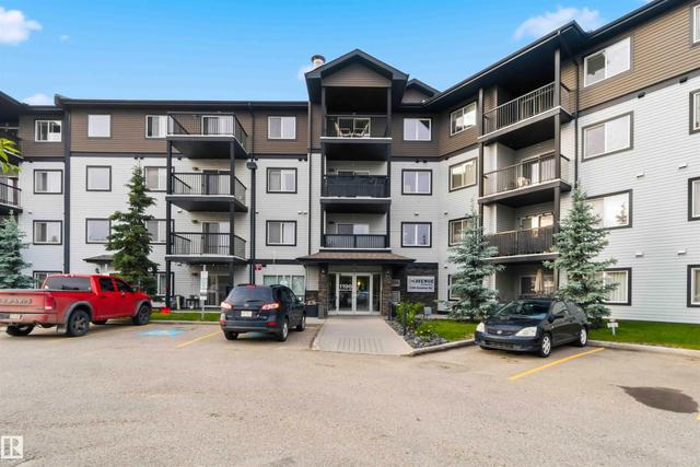 244 1196 HYNDMAN Road  Edmonton, AB T5A 0X8