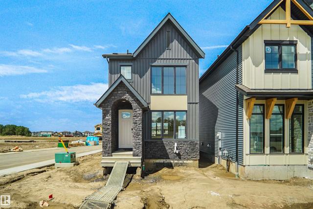 1308 9 Street NW  Edmonton, AB T6T 2W2