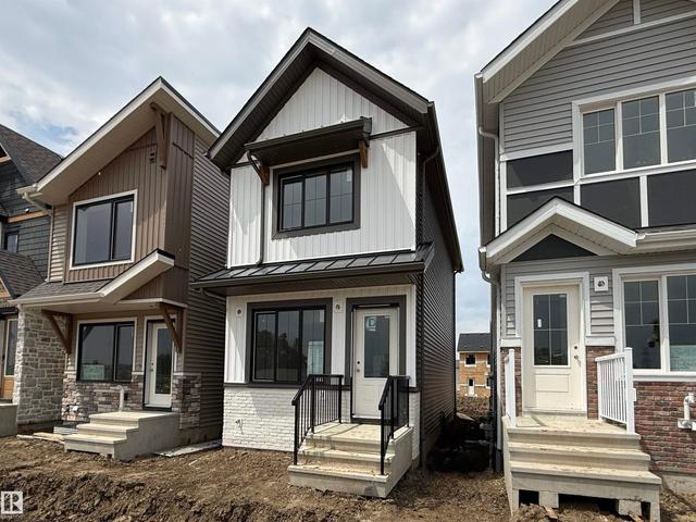 1320 9 Street NW  Edmonton, AB T6T 2W2