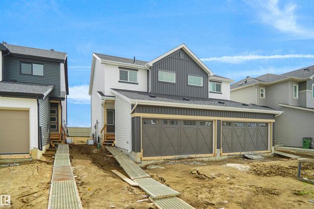 1858 187 Street  Edmonton, AB T6M 3N7