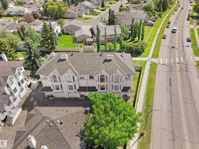 4267 29 Avenue NW  Edmonton, AB T6L 6W5