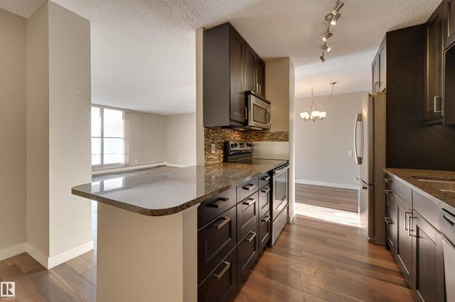 #406 12141 JASPER AV NW  Edmonton, AB T5N 3X8