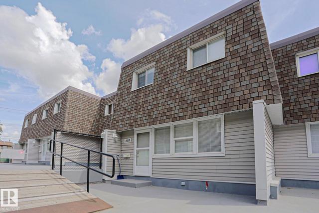 603 VILLAGE ON THE GREEN Green NW  Edmonton, AB T5A 1A2