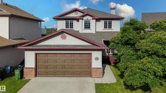 611 Hooke Court NW  Edmonton, AB T5A 5H5