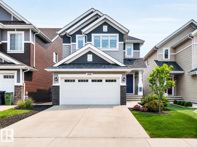 1939 79 Street  Edmonton, AB T6X 1W3