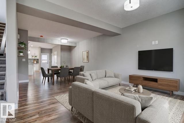 10359 149 Street  Edmonton, AB T5P 1L4