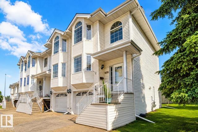 4259 29 Avenue NW  Edmonton, AB T6L 6W5