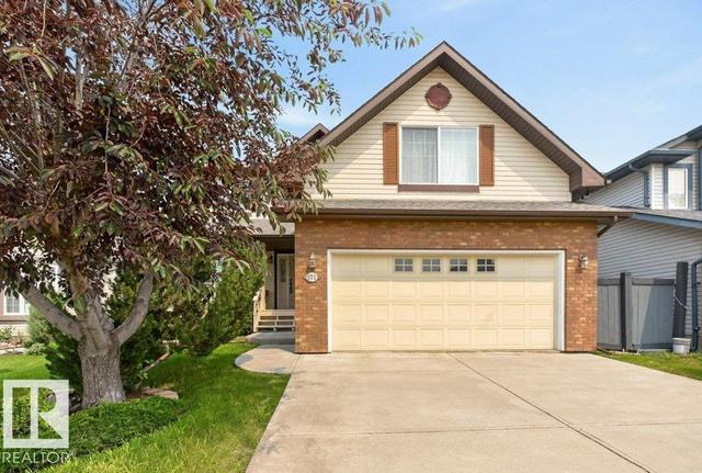 572 BYRNE Crescent  Edmonton, AB T6W 1E7