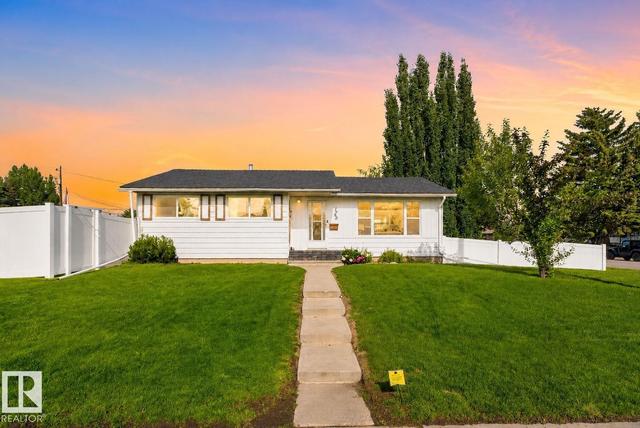 7803 73 Street NW  Edmonton, AB T6B 1Z5