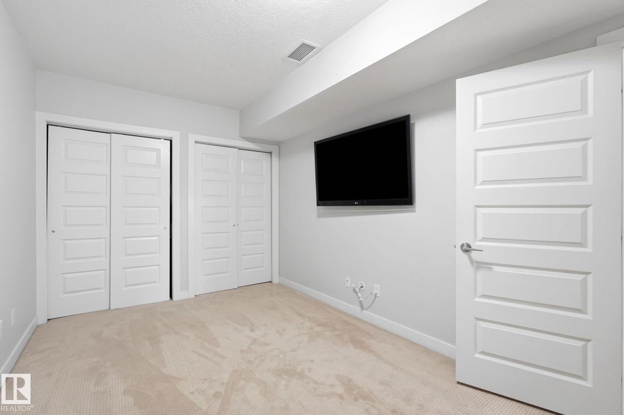 #125 5151 Windermere Boulevard Sw, Edmonton, AB - Indoor Photo Showing Other Room