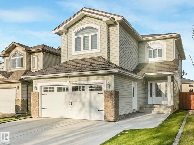 16237 129A Street NW  Edmonton, AB T6V 1T1