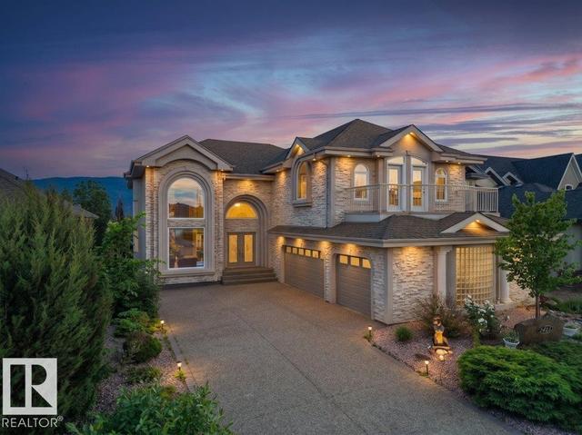 2423 Tegler Green NW  Edmonton, AB T6R 3K2