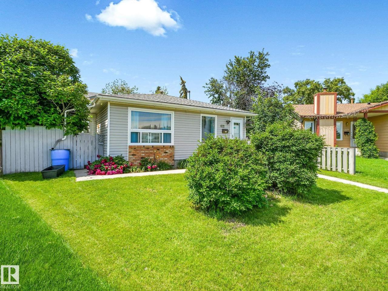164 Warwick Road Nw, Edmonton, AB - Outdoor