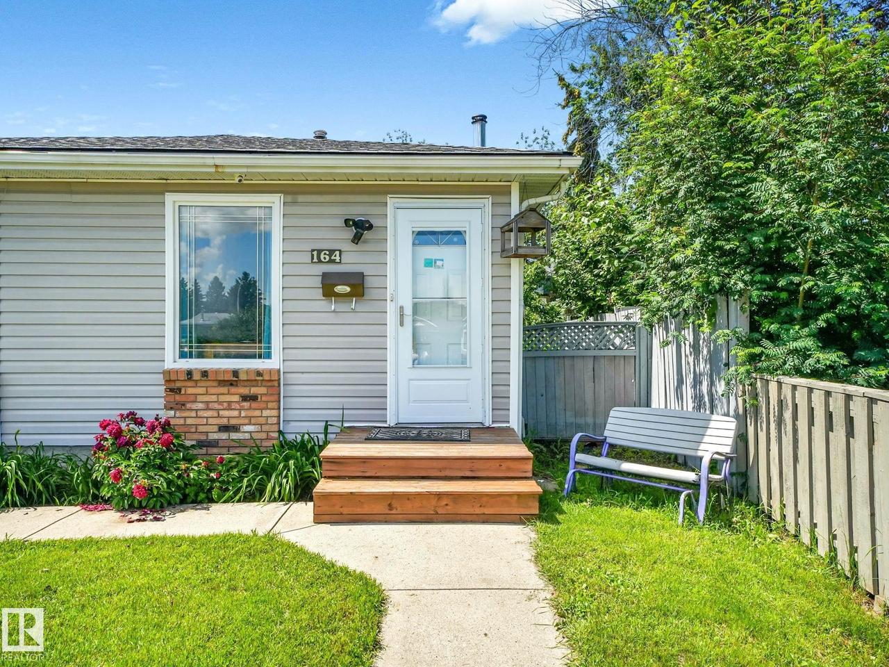 164 Warwick Road Nw, Edmonton, AB - Outdoor
