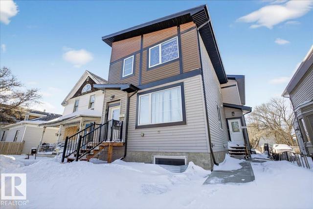 #2 11616 82 ST NW  Edmonton, AB T5B 2V8