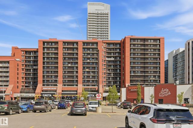 601 10125 109 Street  Edmonton, AB T5J 3P1