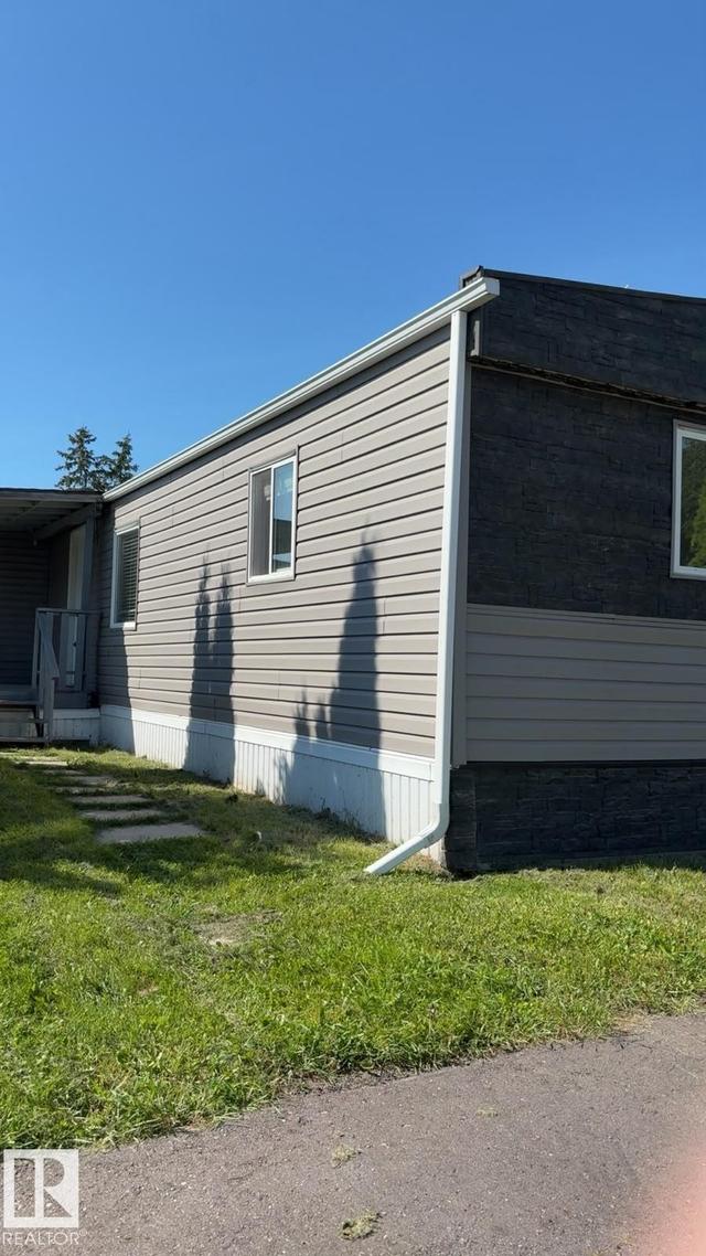 543 Evergreen Park Northwest  Edmonton, AB T5Y 4M2