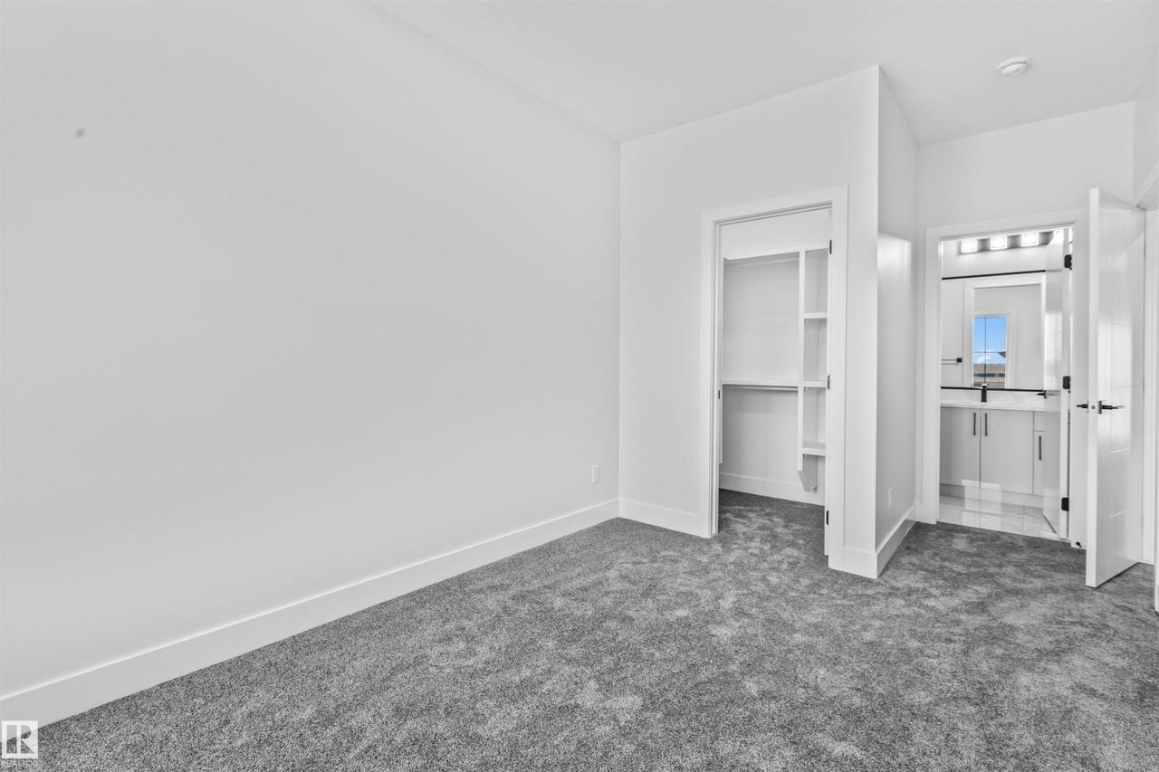 190 Elliott Wynd, Fort Saskatchewan, AB - Indoor Photo Showing Other Room