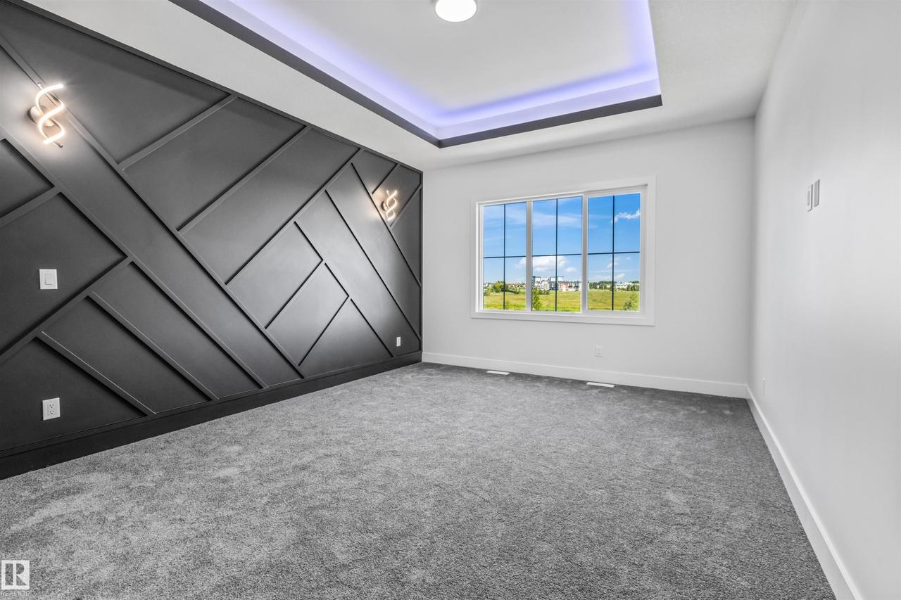 190 Elliott Wynd, Fort Saskatchewan, AB - Indoor Photo Showing Other Room