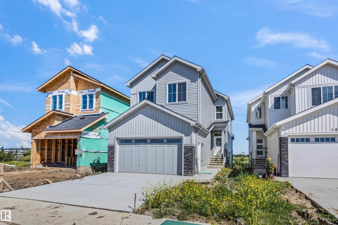 190 Elliott Wynd, Fort Saskatchewan, AB - Outdoor With Facade