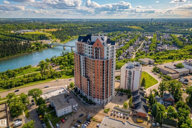1003 9020 JASPER Avenue  Edmonton, AB T5H 3S8