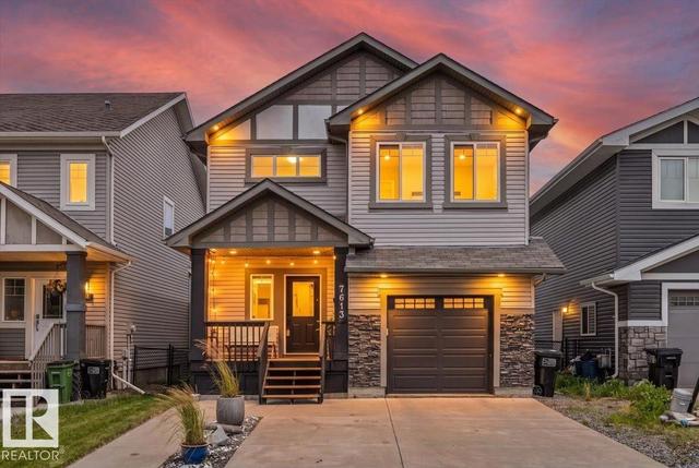 7613 SCHMID Crescent NW  Edmonton, AB T6R 0K4