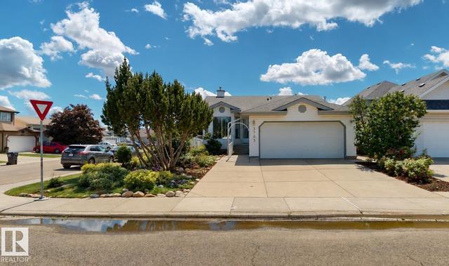 3703 131 Avenue NW  Edmonton, AB T5A 5A4