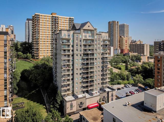 #906 9819 104 ST NW  Edmonton, AB T5K 0Y8