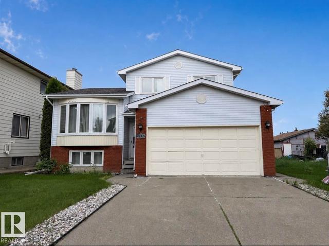 8507 152B Avenue NW  Edmonton, AB T5E 5V7
