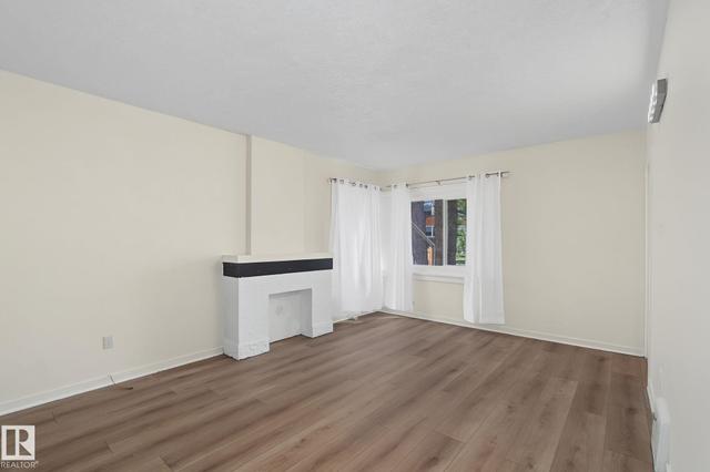 11147 78 Avenue NW  Edmonton, AB T6G 0M5
