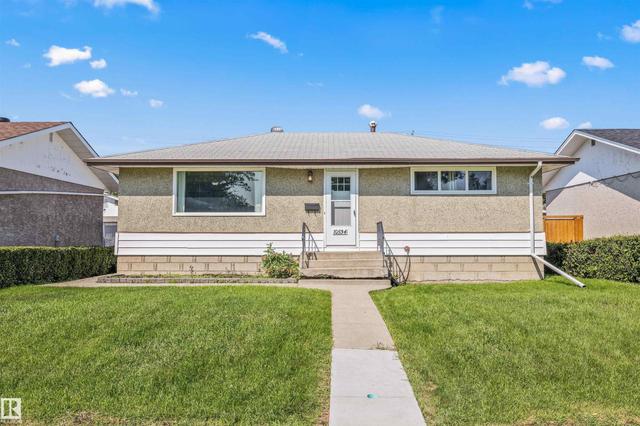 10534 163 Street NW  Edmonton, AB T5P 3P1