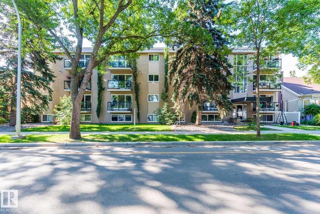 #204 10633 81 AV NW  Edmonton, AB T6E 1Y1
