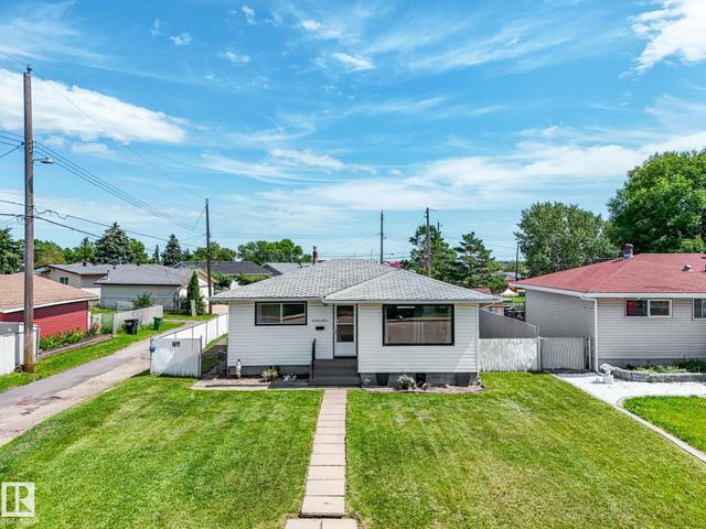 13323 58 Street NW  Edmonton, AB T5A 0P9