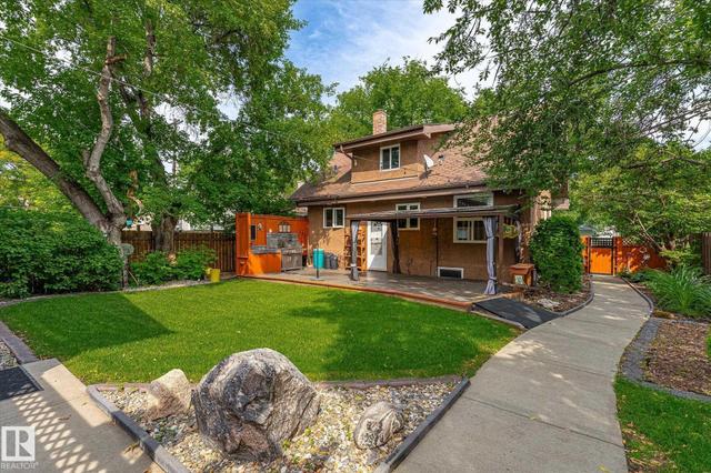 11322 56 Street NW  Edmonton, AB T5W 3S4