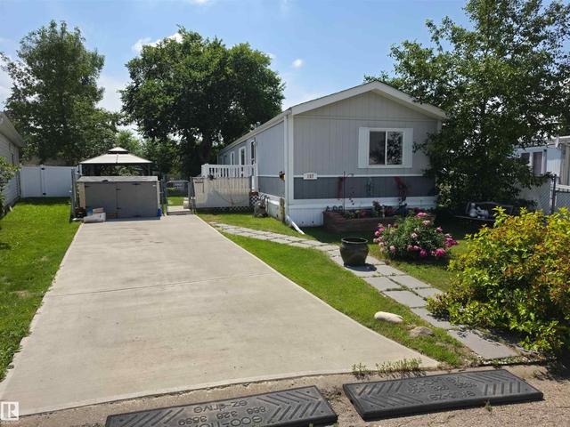 157 LEE RIDGE Road NW  Edmonton, AB T6K 0N1