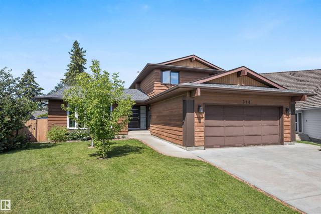 318 GRAND MEADOW Crescent NW  Edmonton, AB T6L 1X2