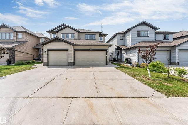 1712 27 st NW  Edmonton, AB T6T 2G6