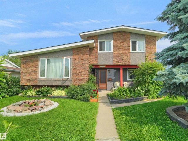 15603 122 Street NW  Edmonton, AB T5X 2V7