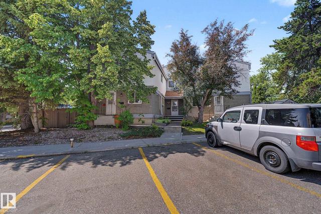 895 ERIN Place NW  Edmonton, AB T5T 1M6