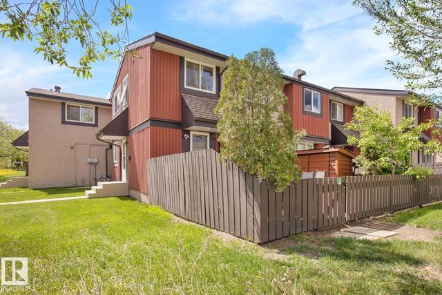 8314 182 Street NW  Edmonton, AB T5T 1T9