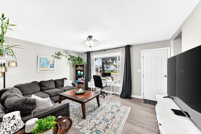9911 163 Street NW  Edmonton, AB T5P 3N3