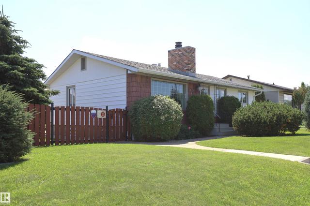10715 132 Avenue NW  Edmonton, AB T5E 0Z5